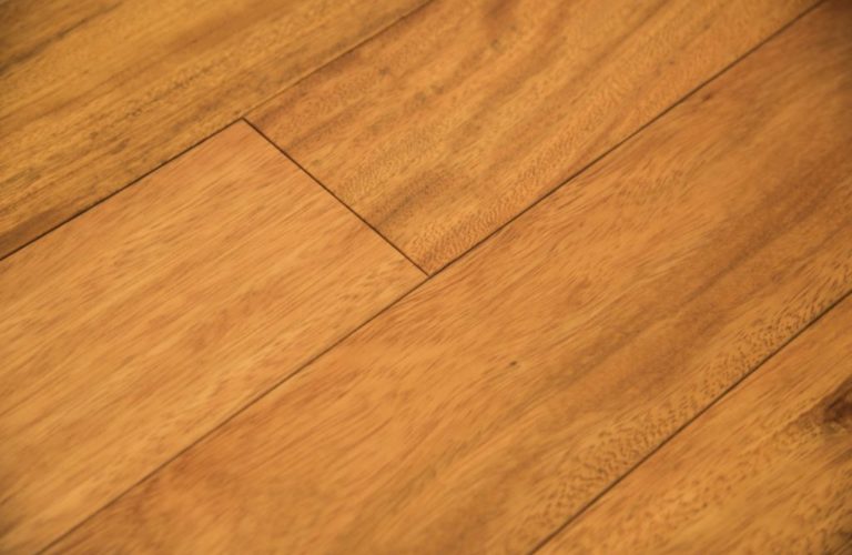 Suelo macizo de madera Elondo