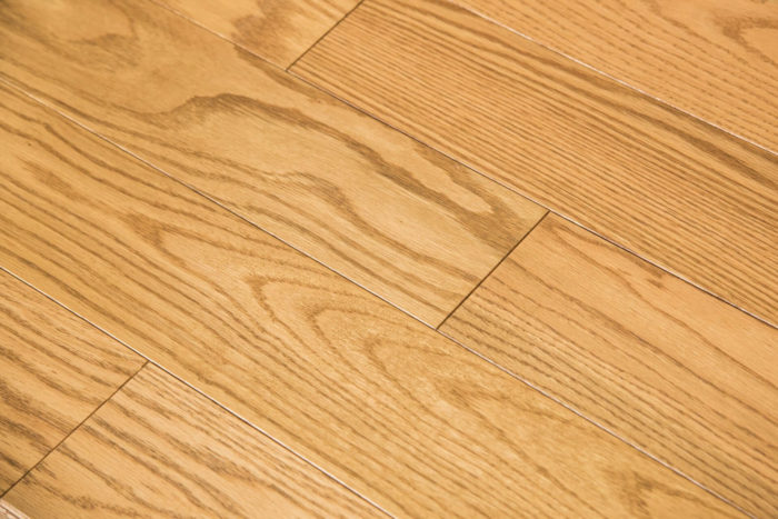 Suelo macizo de madera Roble Rojo