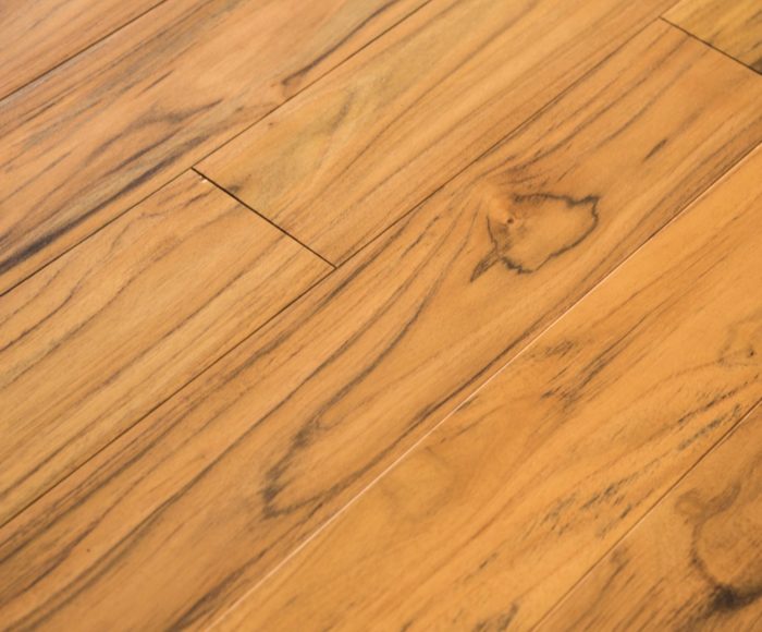 Suelo macizo de madera Teka Plantación