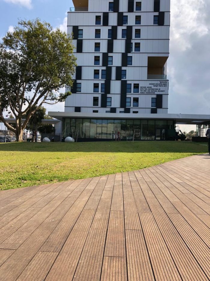 Proyecto Exterpark Bambú natural en Tel Aviv