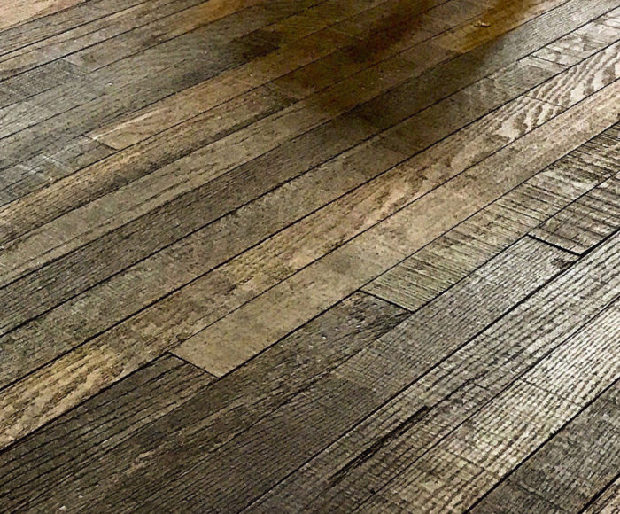 Suelo de madera artesanal macizo