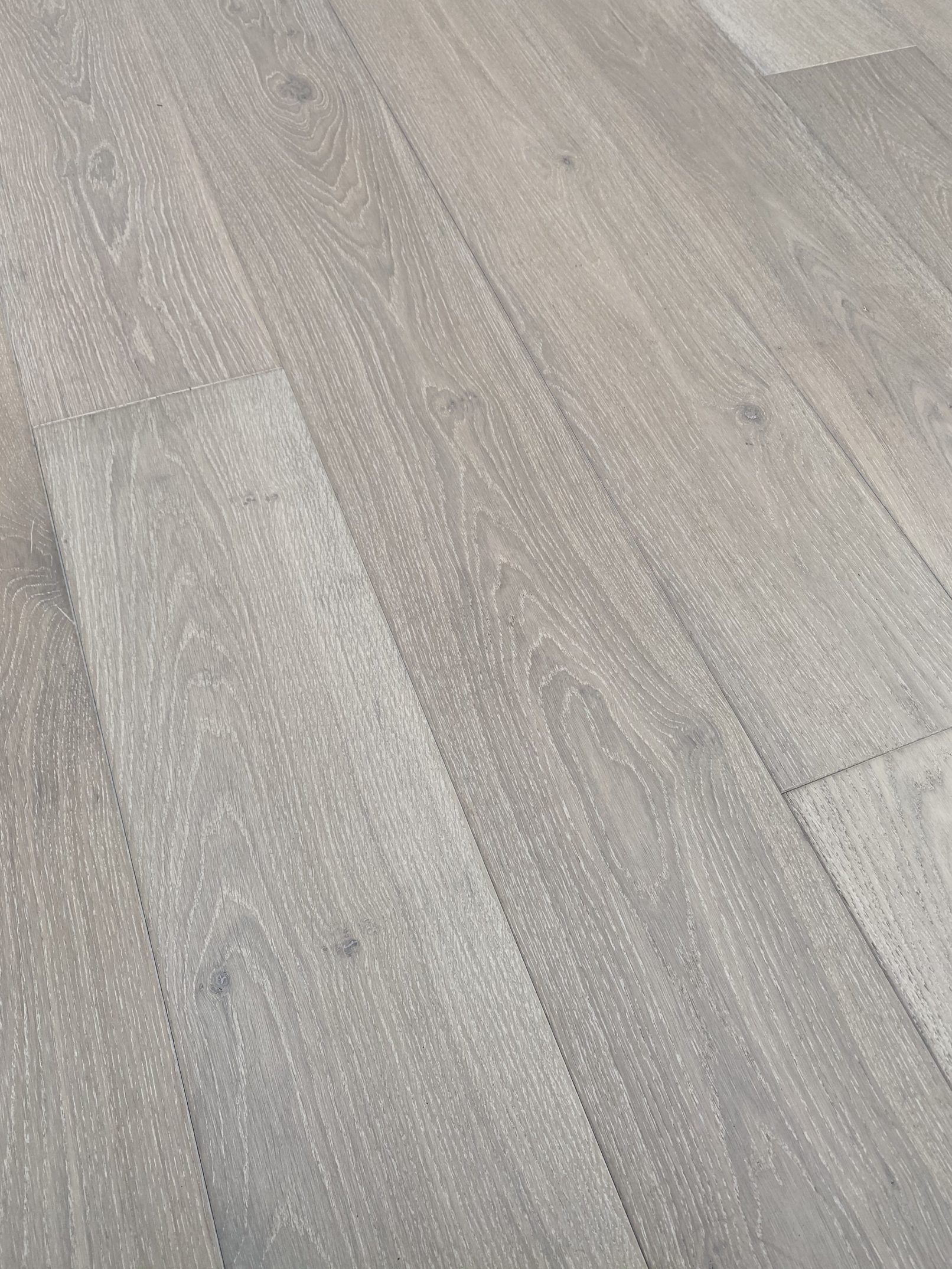 Suelo de madera de roble Brisa