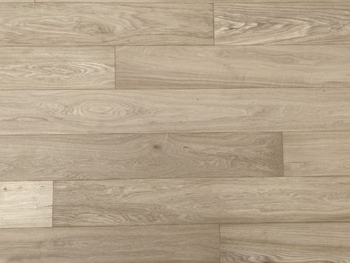Suelo de madera de roble Levante