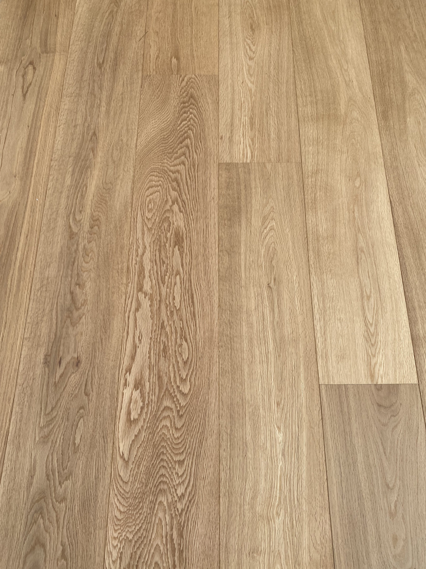 Suelo de madera de roble Mistral